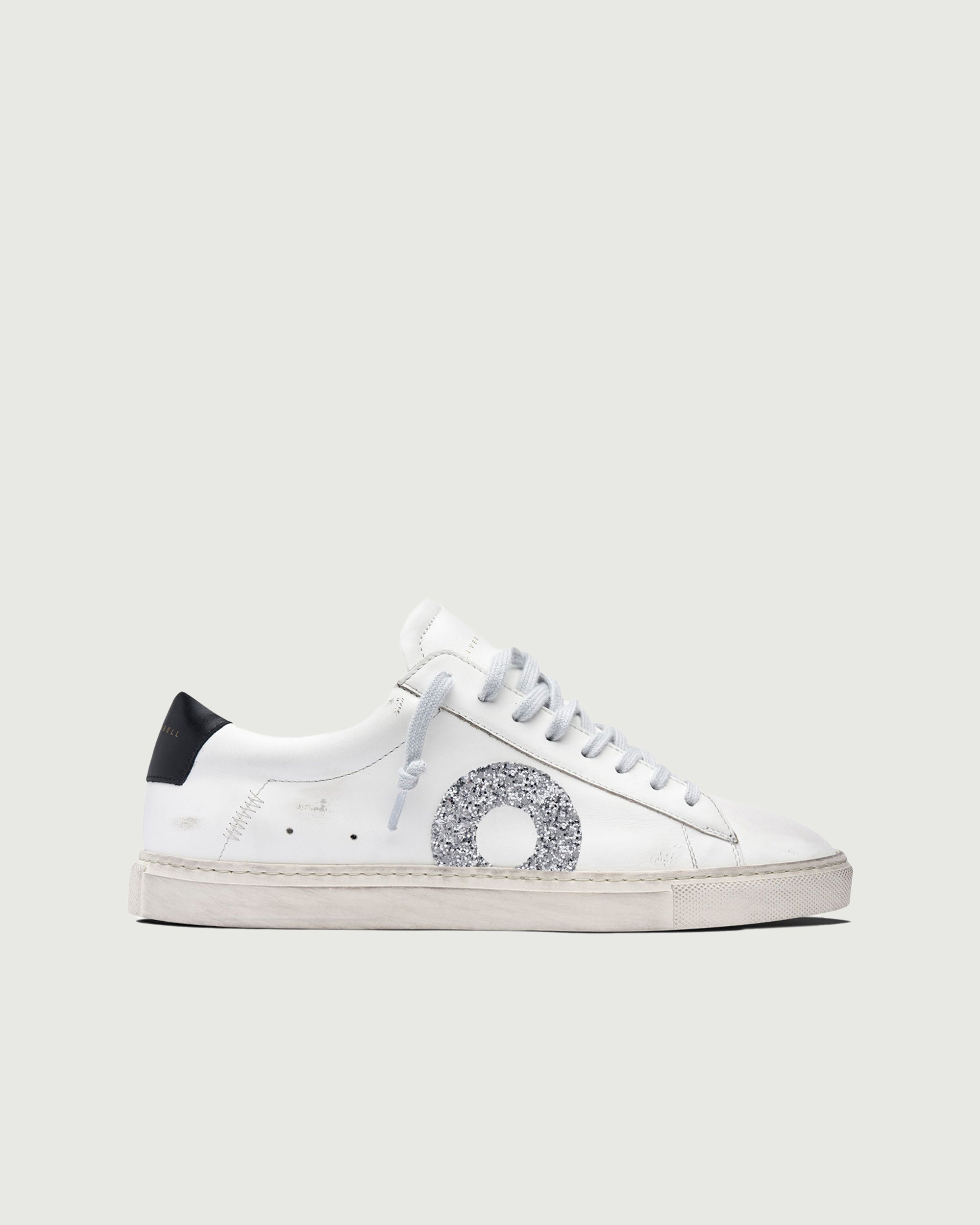 Low 1 | Essential